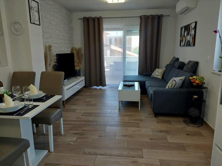 Valux Apartman PUY 외부 사진